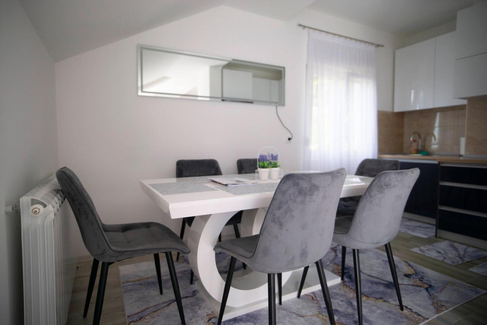Luxury Apartments Milicevic Trebinje Exterior foto